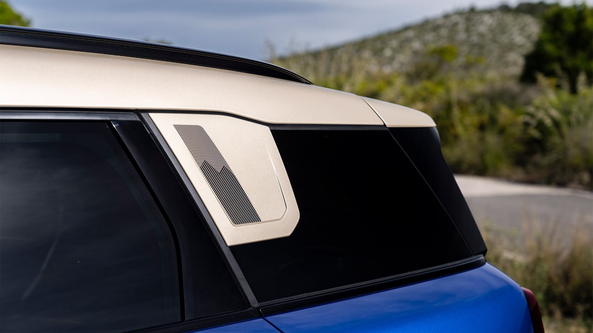 Yeni MINI Countryman E - Favoured  | MINI Türkiye Yeni MINI Countryman E - Favoured  | MINI Türkiye